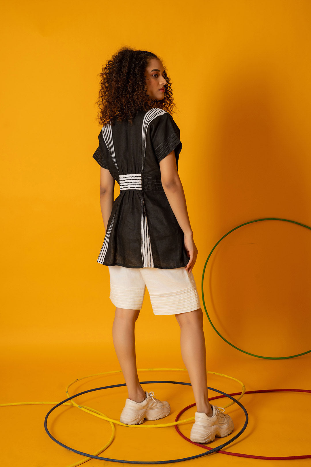 Black White Ray Top