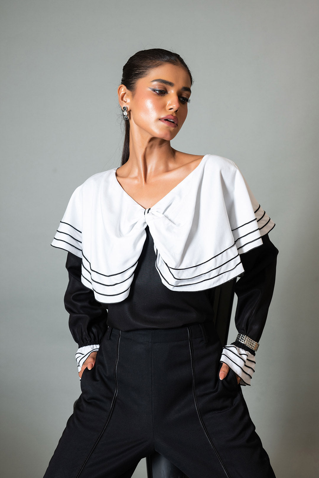 Black & White Eclipse Top