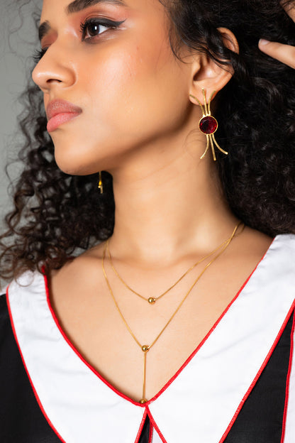 White & Black Mulatto Top